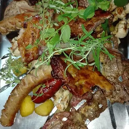 住宿加早餐酒店 Giessauf 巴德小基希海姆